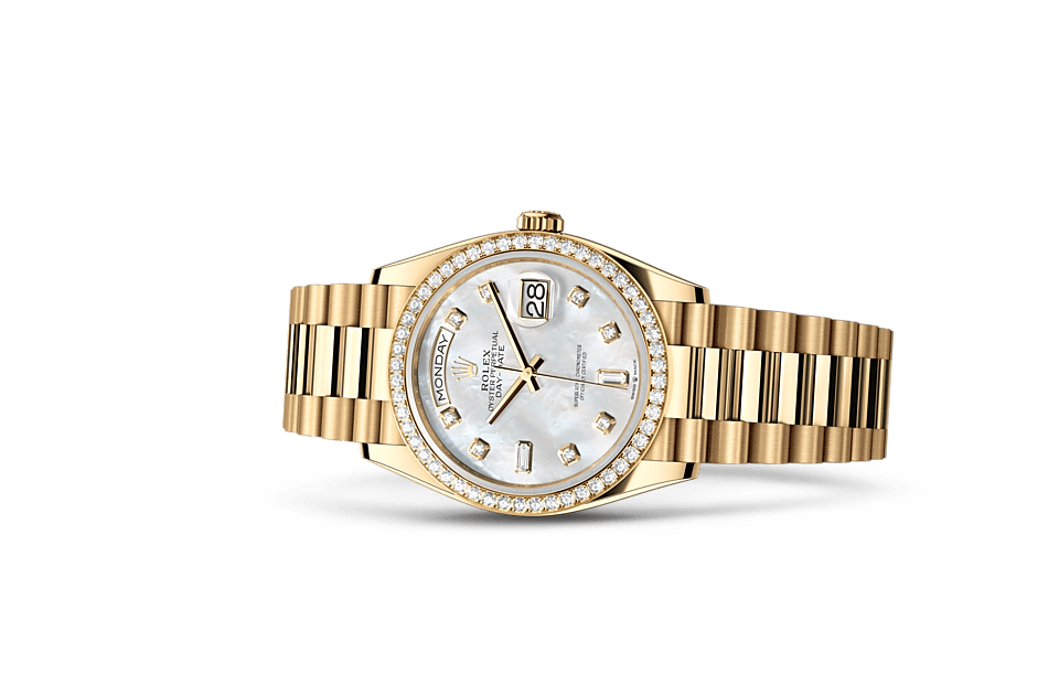 Rolex Day-Date de Oyster, 36 mm, oro amarillo y diamantes, m128348rbr-0017 - Frente acostado