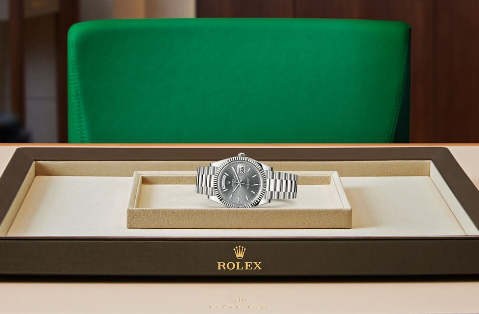 Rolex Day-Date de Oyster, 40 mm, oro blanco, m228239-0060 - Viste Frontal acostado