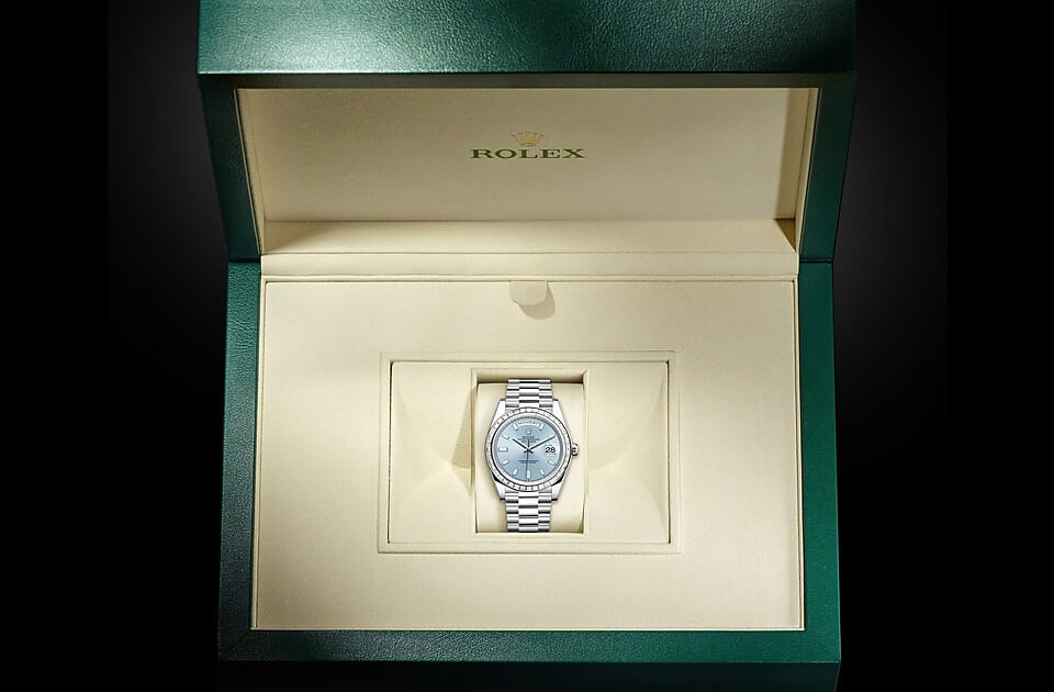 Rolex Day-Date de Oyster, 40 mm, platino y diamantes, m228396tbr-0002 - Caja